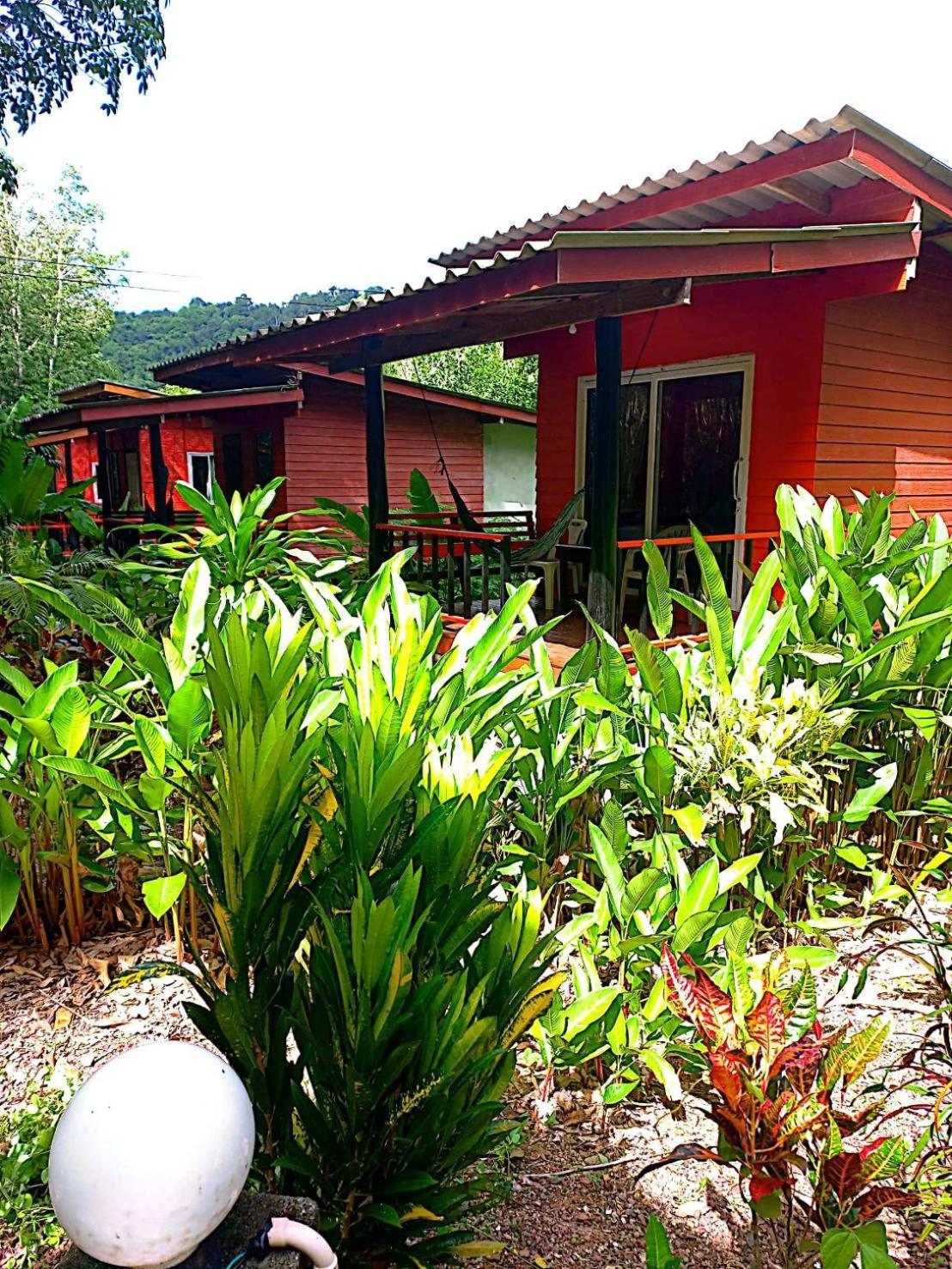 Lanta Maikeaw Bungalow Koh Lanta Exterior photo